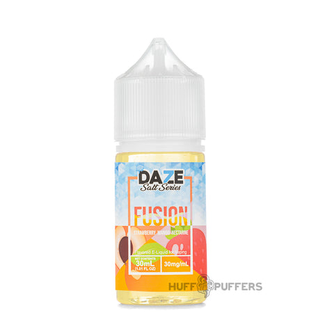 Daze Fusion Salt Strawberry Mango Nectarine Iced 30ml e-juice bottle