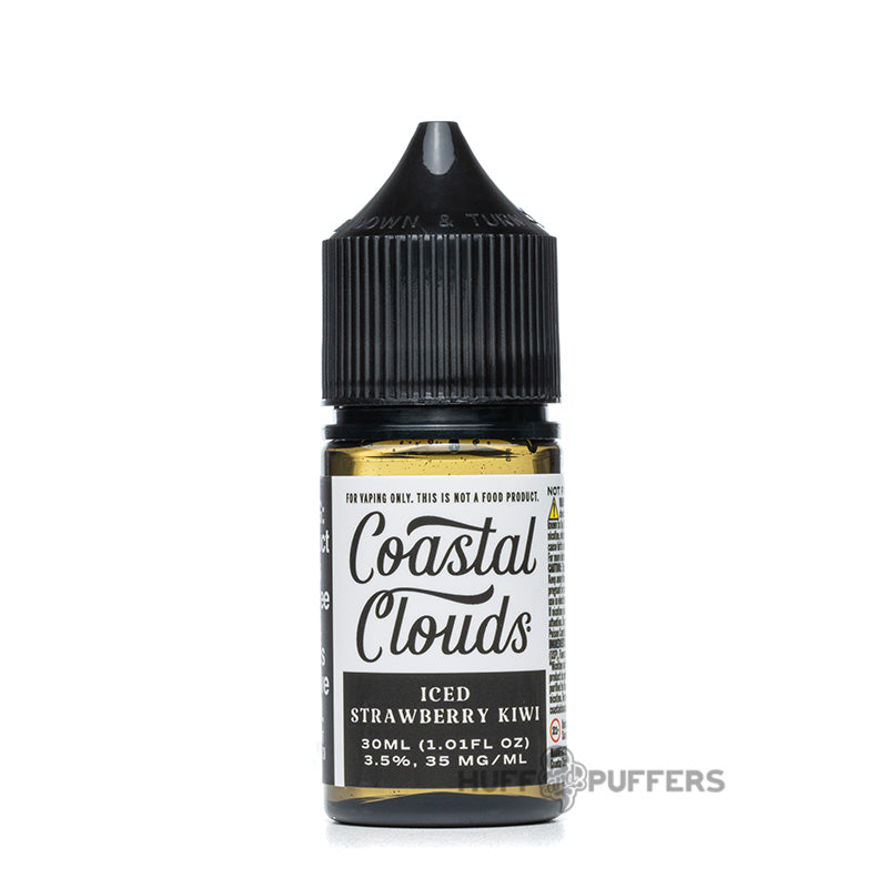 coastal clouds salt iced strawberry kiwi 30ml e-juice bottle